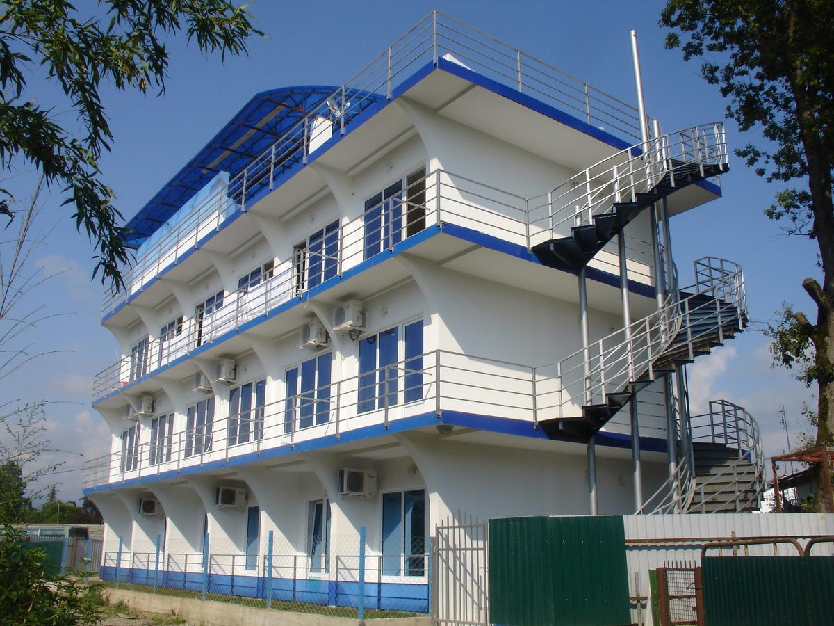 Iceberg Hotel Pizunda Luaran gambar