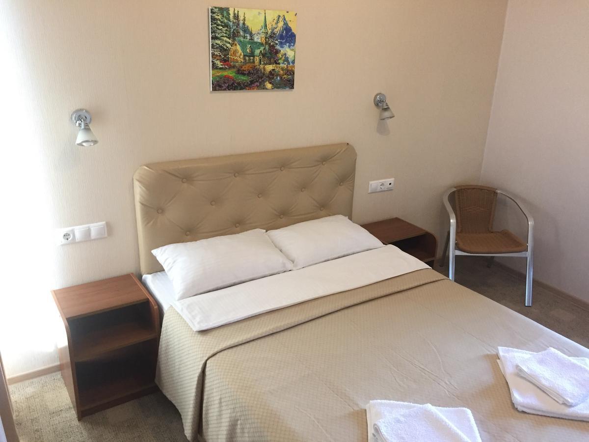 Iceberg Hotel Pizunda Luaran gambar